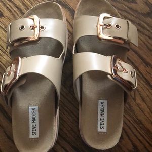 Steve Madden platform sandals sz 8 excellent